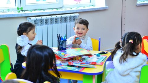 Bağçalara elektron növbələr müvəqqəti dayandırılır