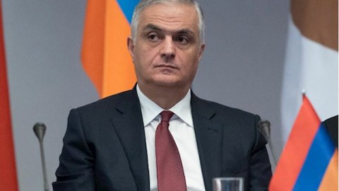 Aİ və Rusiya ittifaqı arasında seçim edəcəyik&nbsp;-&nbsp;Paşinyanın müavini