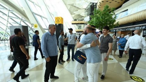 Zəvvarlarımız&nbsp;Həcc ziyarətinə yola düşdü
