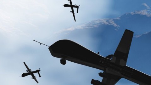 Moskva kütləvi dron hücumuna məruz qalıb