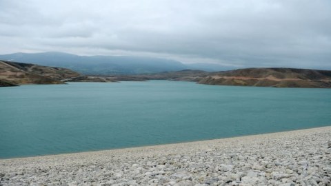 Azərbaycanda yeni su anbarları tikilir