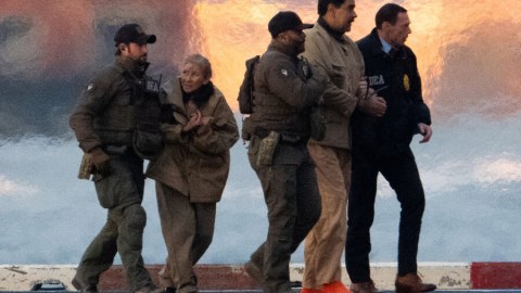 ABŞ Maduroya qarşı yeni ittihamlar hazırlayır
