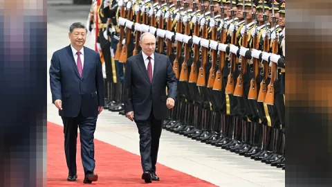 Putin və Cinpin birgə bəyanat imzaladılar
