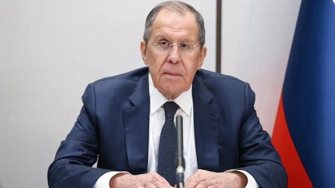 Lavrovdan Paşinyana mesaj var