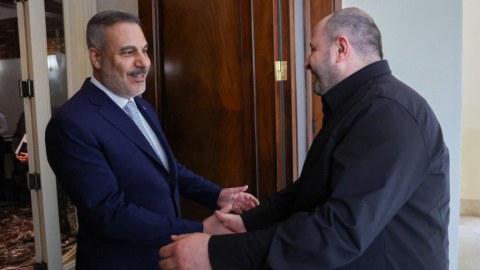 ملاقات کردند، هیچ بیانیه ای صادر نشد