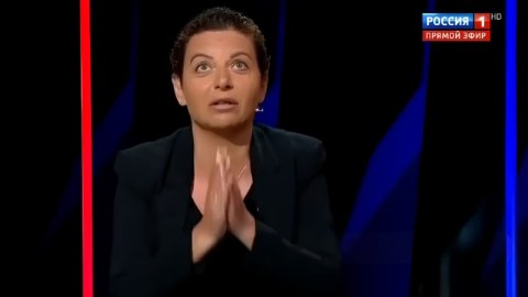Simonyan erməni xalqını efirdə təhqir etdi
