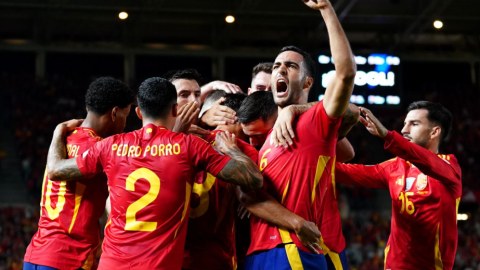 İspaniya Dünya Çempionatına bu futbolçuları aparır - SİYAHI