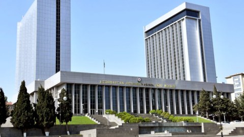 Milli Məclisin yaz sessiyasının sonuncu iclası keçirilir