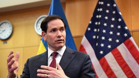 Rubio Ermənistanda səfərdədir