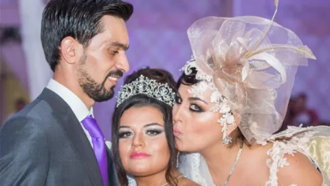 Elza Seyidcahandan çağırış: Toylarda mənim mahnılarım oxunsun