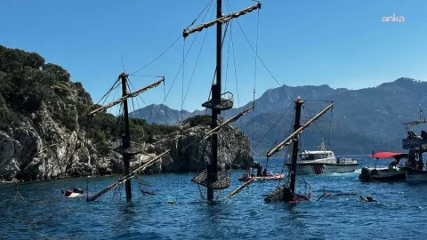 110 nəfəri daşıyan tur gəmisi batdı