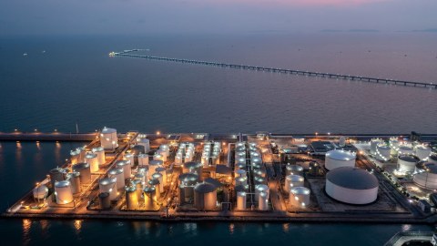 Neft ehtiyatları rekord sürətdə&nbsp;azalır