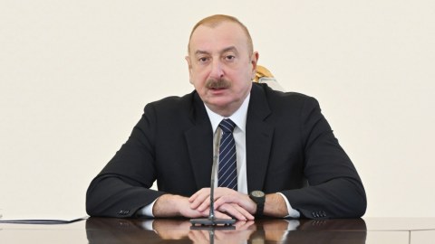 İlham Əliyev xorvatiyalı həmkarını təbrik etdi