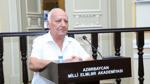 Yaqub Mahmudovun 35 il əvvəlki yazısı - Avropamərkəzçilik kəskin tənqid edilir