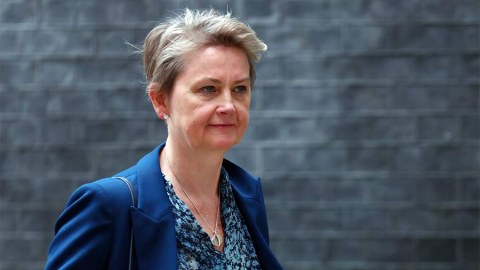 Britaniyanın xarici işlər naziri Çinə gedəcək