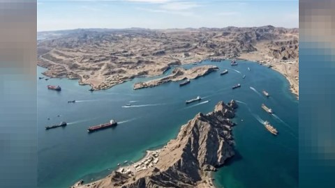 Hörmüzdən daha&nbsp;28 gəmi keçdi