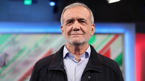 SEPAH Pezeşkiana mane olur, istefasının əsası var - ŞƏRH