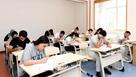 Bazar günü 50 mindən çox abituriyent imtahan vercək
