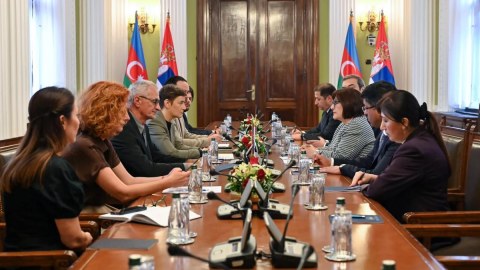 Azərbaycanla Serbiya parlamentlərinin sədrləri əməkdaşlıq müzakirəsi etdilər