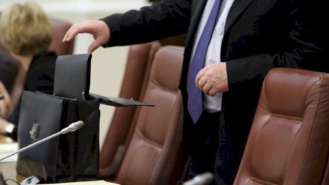 İcra səlahiyyətləri bələdiyyələrə verilsin, deputat&nbsp;sayı 175 olsun!