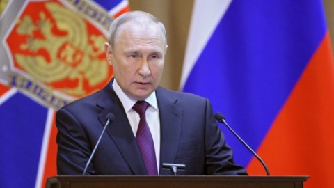 Putin altıncı dəfə prezident ola bilər, özü açıqladı