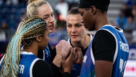 3x3 basketbol millimiz Dünya Kubokunun 1/4 finalına yüksəlib