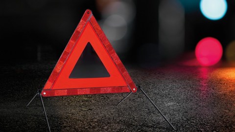 Lənkəranda ağaca çırpılan avtomobilin sürücüsü öldü