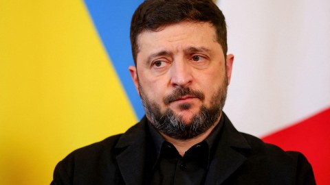 Zelenskinin&nbsp;Budapeşt səfəri təxirə salındı