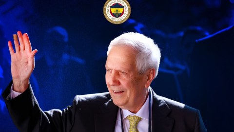 8 ildən sonra yenidən FB-də