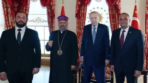 Ərdoğan erməni din adamı ilə nələrdən danışdı...