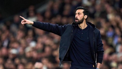 &ldquo;Real Madrid&rdquo;də baş məşqçisi ilə yolları ayırdı