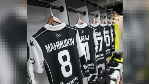 "Neftçi" üç futbolçu ilə müqavilə bağlayır