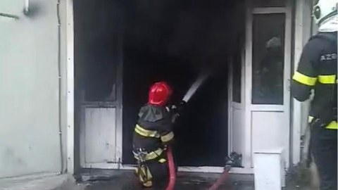 Yasamalda obyekt yanır