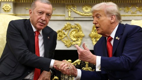 Tramp: Ərdoğan çox yaxşı dostumdur