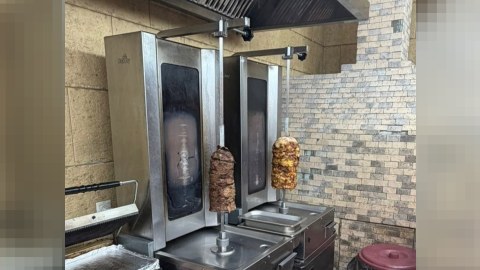 Bakıda &ldquo;Le Beirut&rdquo; dönərxası qapadıldı