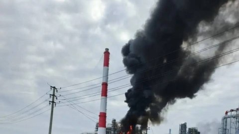 Ukrayna Rusiyanın ən böyük kimya zavodlarından birini vurdu