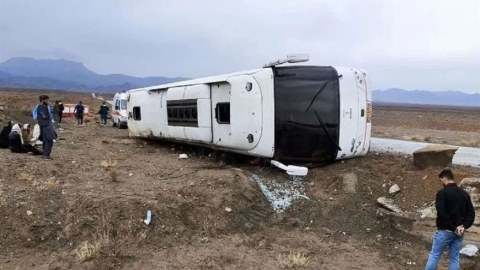 Avtobus dərəyə aşdı - 28 ölü, yaralılar var