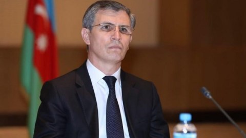 Zahid Oruc:&nbsp;Frank Şvabe&nbsp;Gestapo dili ilə danışır