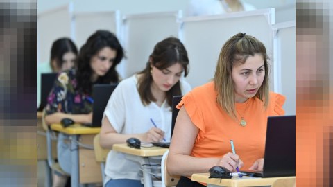 Müəllimlərin nəzərinə:&nbsp;növbəti ildən sertifikasiyadan azad oluna bilərsiniz