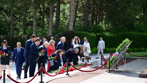 Participants of the international congress visited the grave of the Great Leader