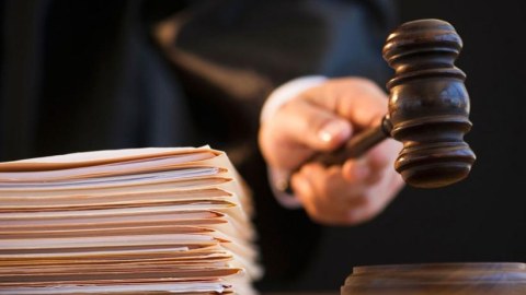 Əmlakı həbs edilən şəxslərə cinayət prosesində yeni hüquqlar verilir