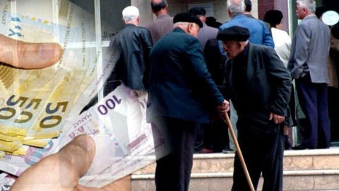 Bu şəxslər 65 yaşı gözləmədən pensiya ala biləcək