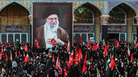 &nbsp;Iran buries Khamenei in Mashhad - UPDATED+VIDEO