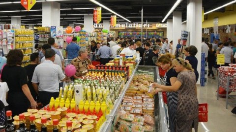 Marketlərin tələb etdiyi ödənişlər araşdırılsın - DEPUTAT