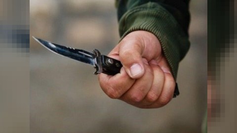Qonşunun həyətindən keçirmək istədi - ÖLDÜRÜLDÜ