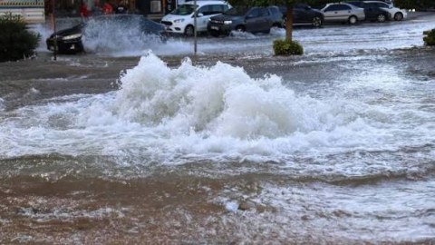 Boru partladı, kəndlər susuz qaldı