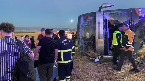 Türkiyədə sərnişin avtobusu aşdı: 46 nəfər xəsarət aldı