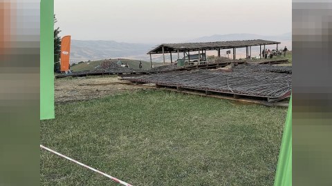 Milli Yaylaq Festivalında taxta konstruksiya aşdı - TƏBİB&nbsp;yaralıların vəziyyətini açıqladı