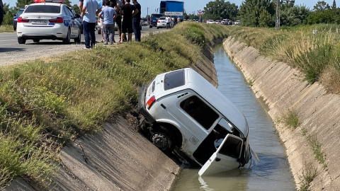 Ürək tutması keçirən sürücünün maşını kollektora aşdı