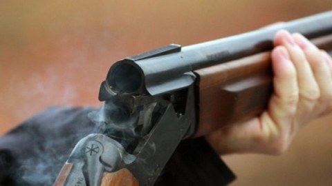 60 yaşlı kişi&nbsp;keçmiş kürəkənini GÜLLƏLƏDİ
